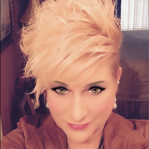 Meet your Posher, Terri - Picture 4 of 8